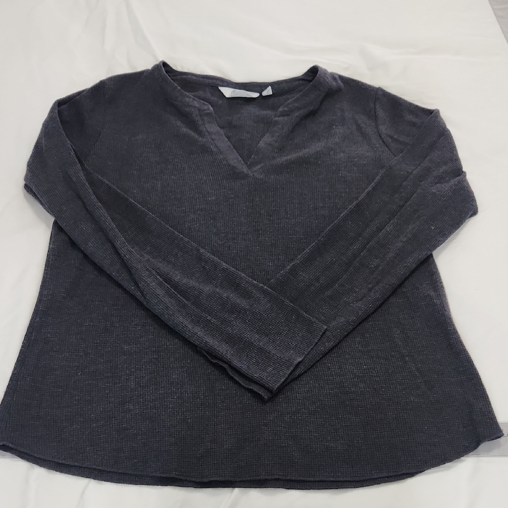 Candace Cameron Bure Gray Long Sleeved Shirt